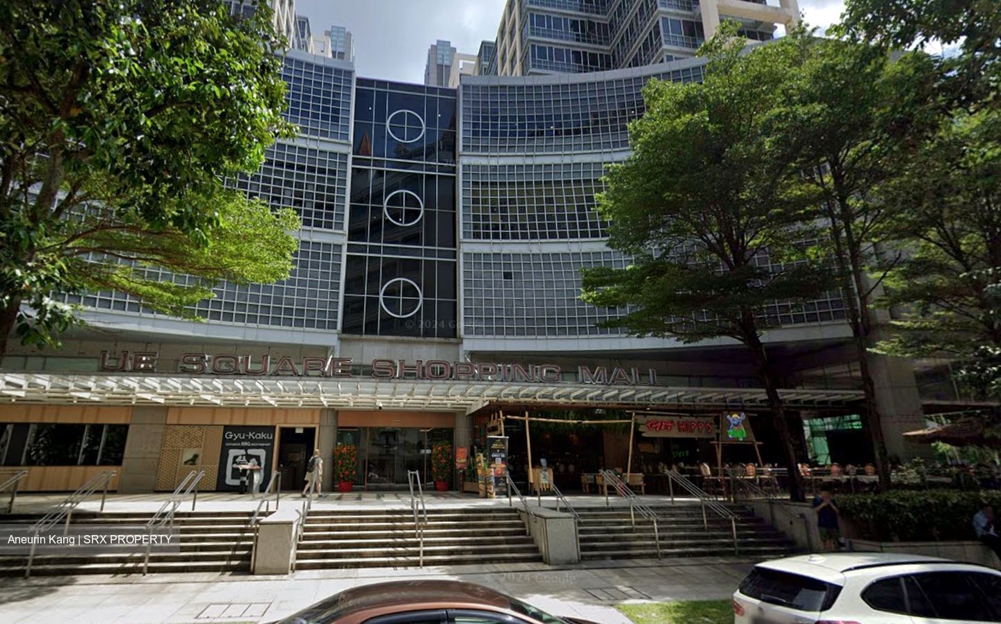 Clemenceau Avenue (D9), Retail #567082831